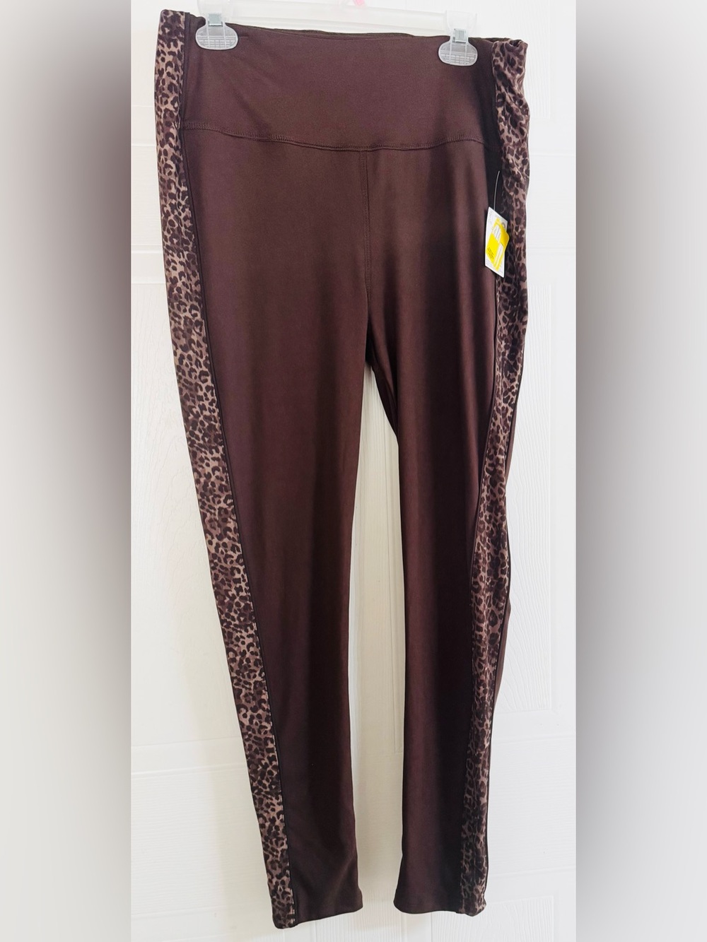 Pro Player Women's Brown Leggings Animal Print Side Insets Large